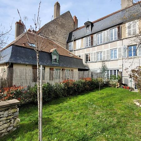 La Cour Du Chateau ลาชาริเต-ซูร์-ลัวร์ ภายนอก รูปภาพ
