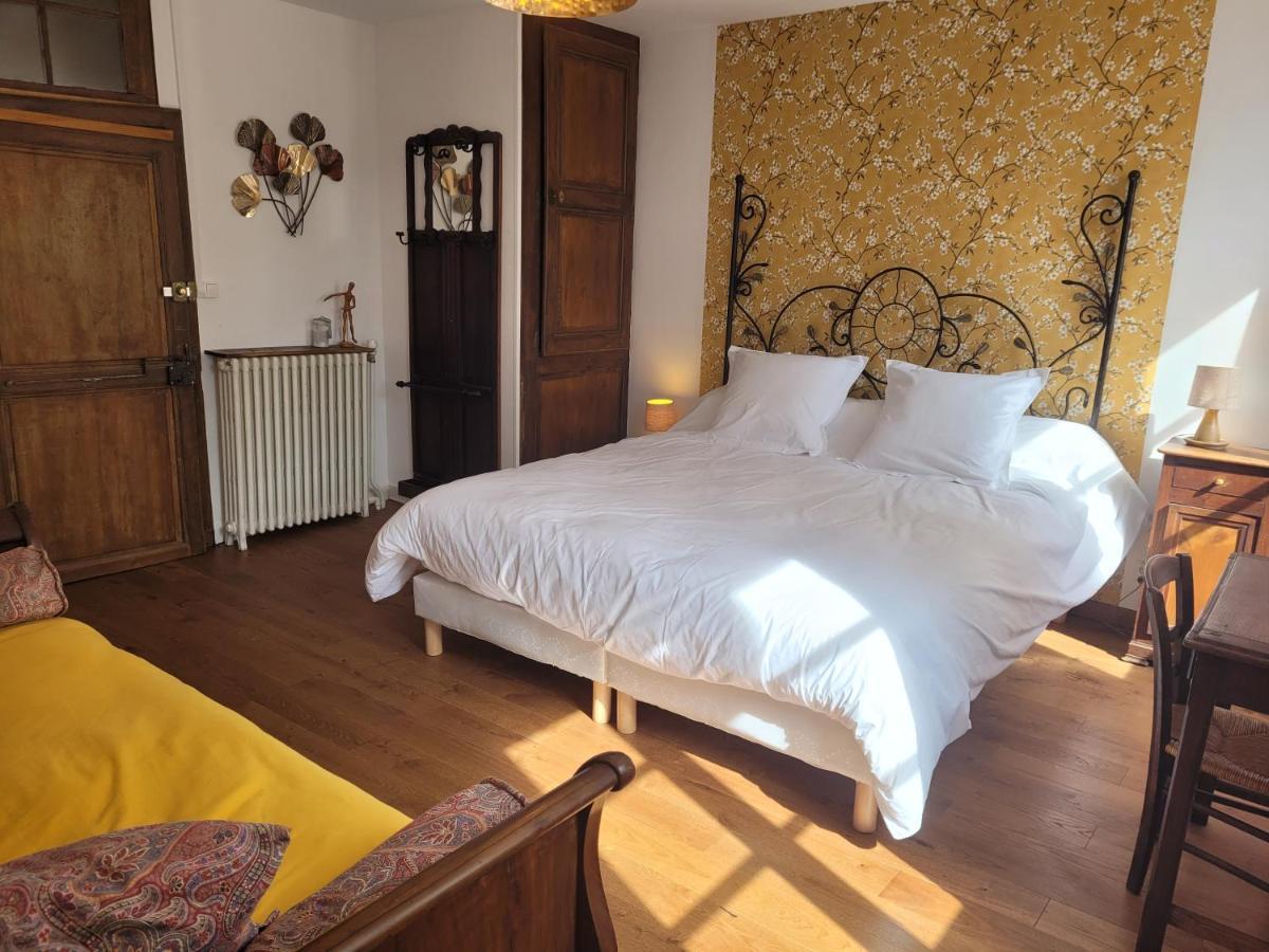 La Cour Du Chateau ลาชาริเต-ซูร์-ลัวร์ ภายนอก รูปภาพ